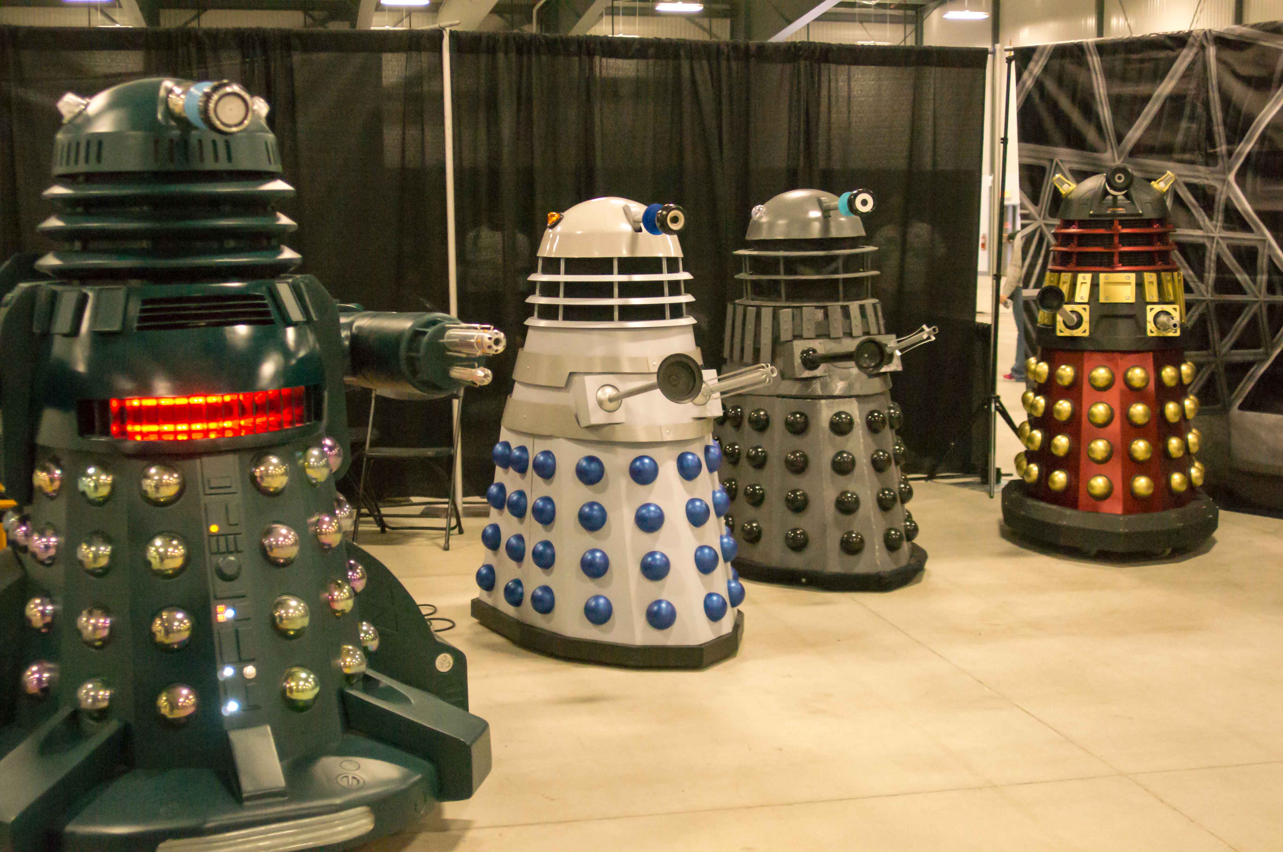 Daleks at Ottawa Comiccon 2013-1